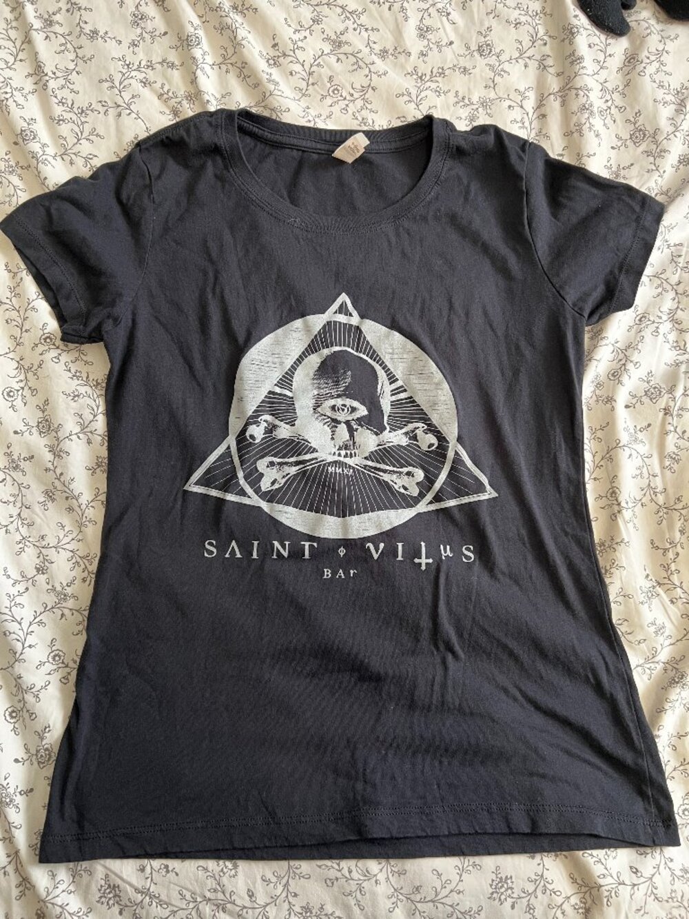 Saint Vitus Bar tshirt